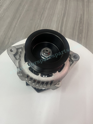 P200-6 PC200-7 Koparka Komatsu Alternator S6D102E 0-62000-0010 600-861-3410