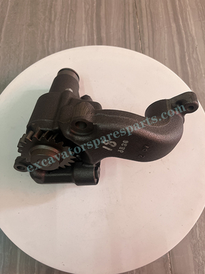 PC400-6 PC650-8 6D140 Pompa olejowa do koparek 6261-51-2000 Materiał stalowy